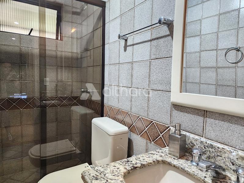 Apartamento Diferenciado no Edif�cio Tour Royalle em Balne�rio Cambori� 18