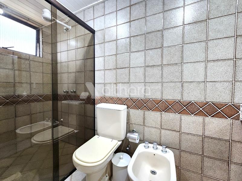 Apartamento Diferenciado no Edif�cio Tour Royalle em Balne�rio Cambori� 12