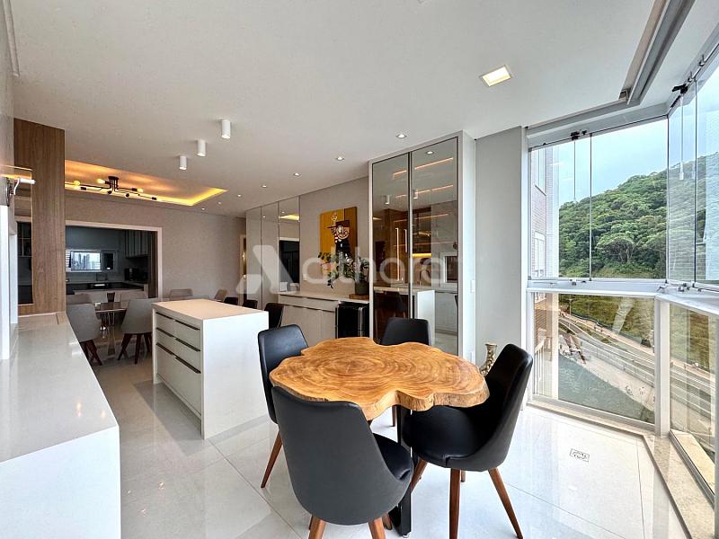 Apartamento no Edif�cio Italian Residence em Balne�rio Cambori� 3