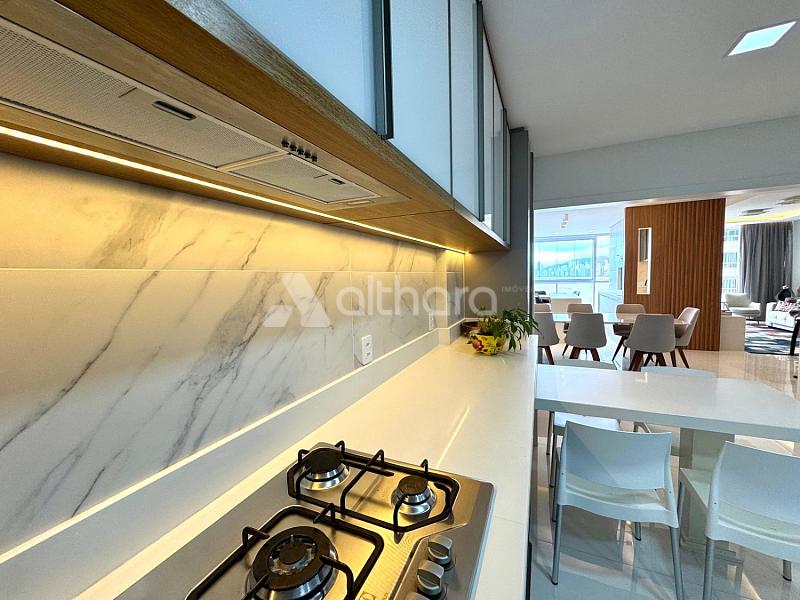 Apartamento no Edif�cio Italian Residence em Balne�rio Cambori� 10