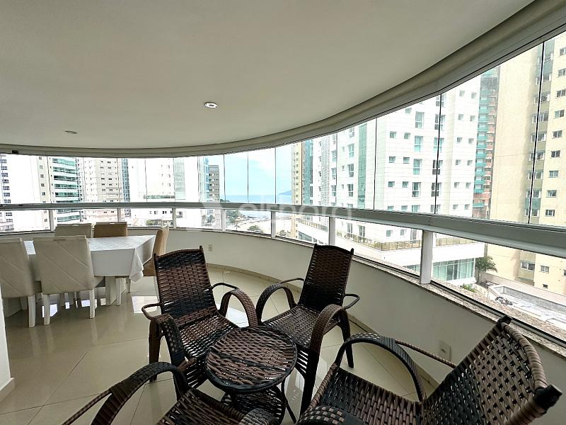 Apartamento no Edif�cio Torre de M�laga em Balne�rio Cambori� 4