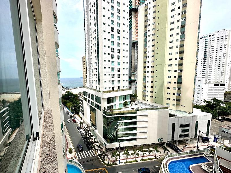 Apartamento no Edif�cio Torre de M�laga em Balne�rio Cambori� 13