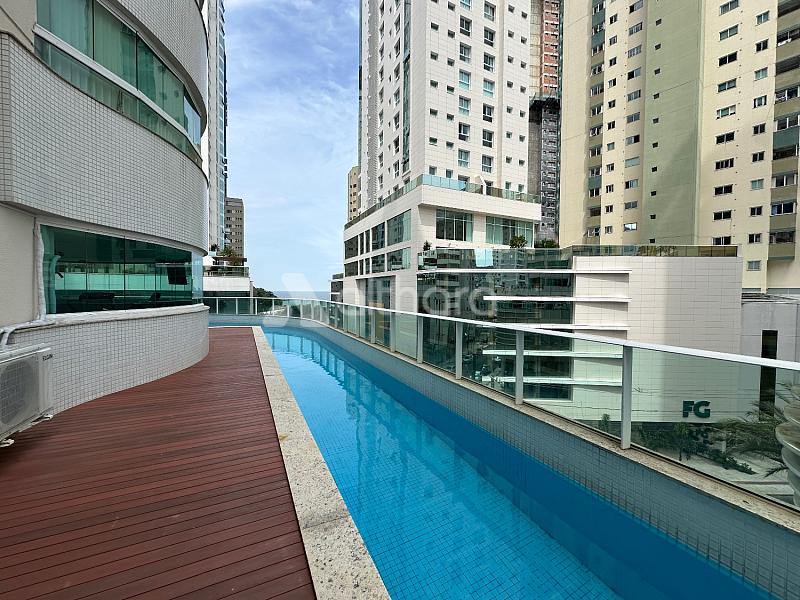 Apartamento no Edif�cio Torre de M�laga em Balne�rio Cambori� 20