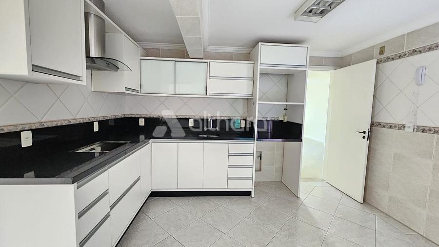 Apartamento no Edificio Saint Moritz em Itaja� 7