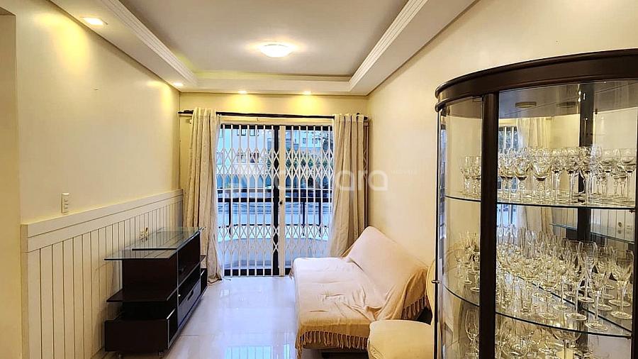 Apartamento no Edif�cio Nair Albanas em Balne�rio Cambori� 1