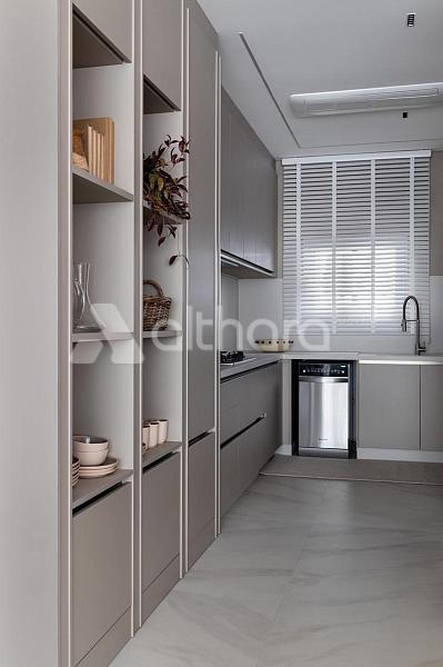 Apartamento Brisas no Edif�cio Onne Home em Balne�rio Cambori� 1