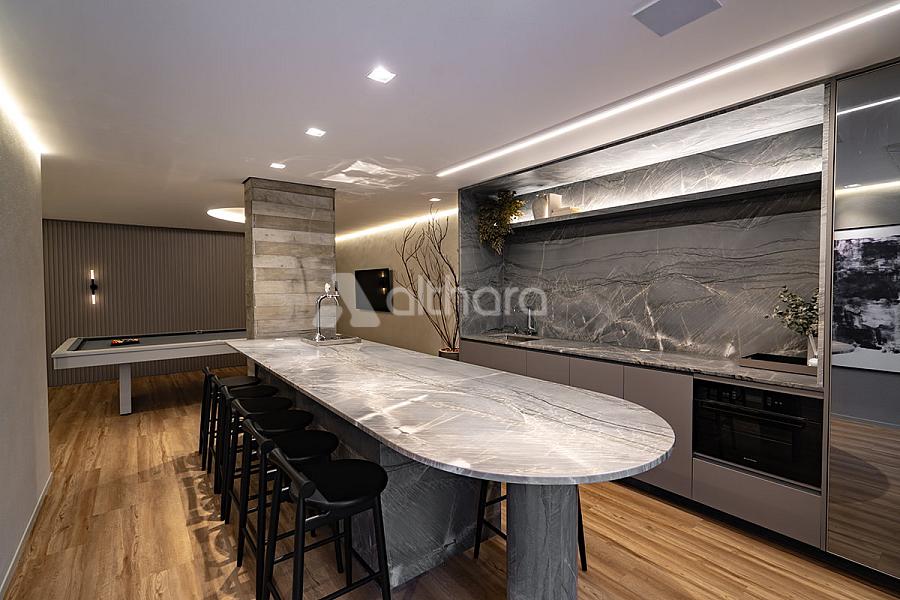 Apartamento Decorado no Edif�cio Tirreno Residenziale 17