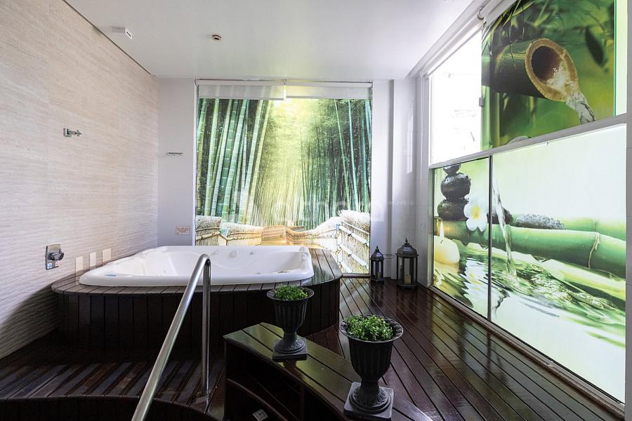 Apartamento no Edif�cio Torre de Lyon em Balne�rio Cambori� 33