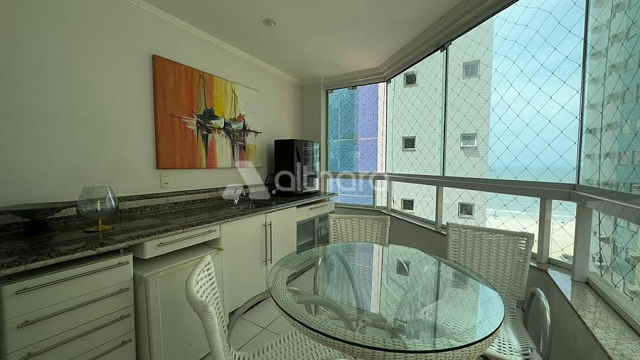 Apartamento Mobiliado no Edificio Arthur Fischer em Balneário Camboriú — foto 10