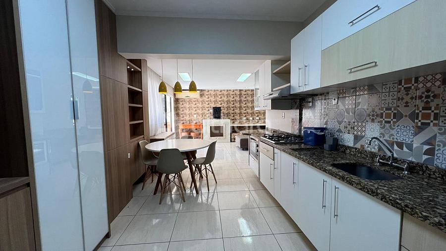 Apartamento com Área Externa privativa no Edificio Mario Boesse em Balneário Camboriú — foto 4