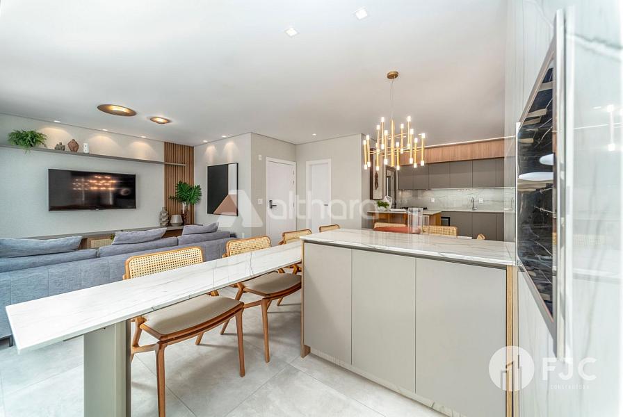 Apartamento Decorado no Edifício Opera Tower em Balneário Camboriú — foto 8