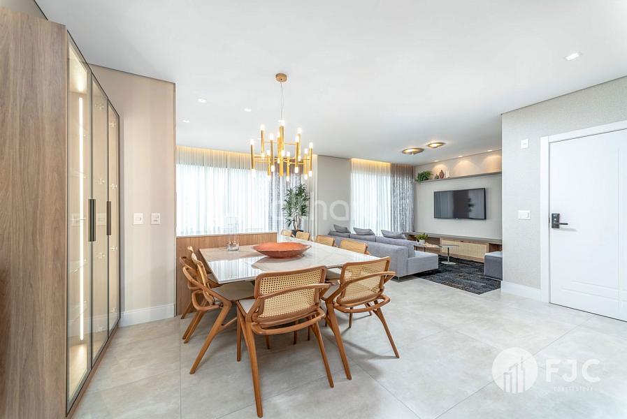 Apartamento Decorado no Edifício Opera Tower em Balneário Camboriú — foto 13