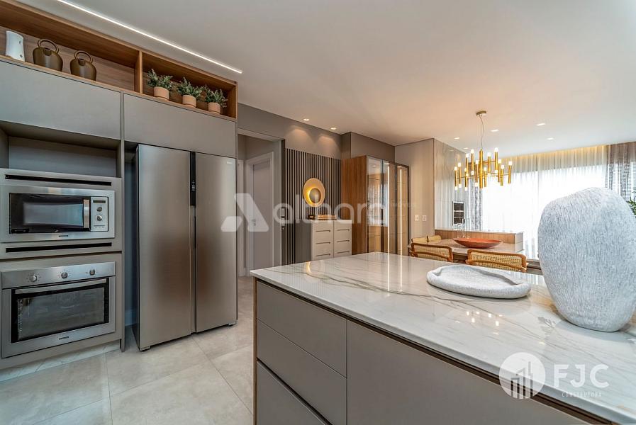 Apartamento Decorado no Edifício Opera Tower em Balneário Camboriú — foto 20