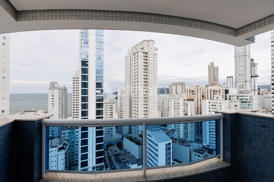 Apartamento no Edifício Vermont em Balneário Camboriú — foto 21