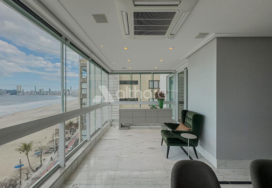 Apartamento no Edifício Metrópolis em Balneário Camboriú — foto 4
