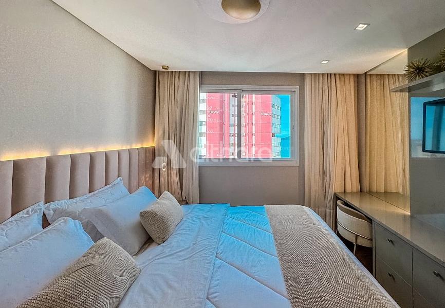 Apartamento Mobiliado no Edif�cio Olympo Tower em Balne�rio Cambori� 30