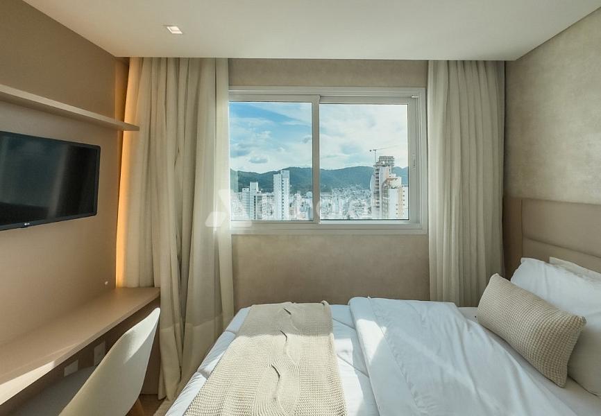 Apartamento Mobiliado no Edif�cio Olympo Tower em Balne�rio Cambori� 40