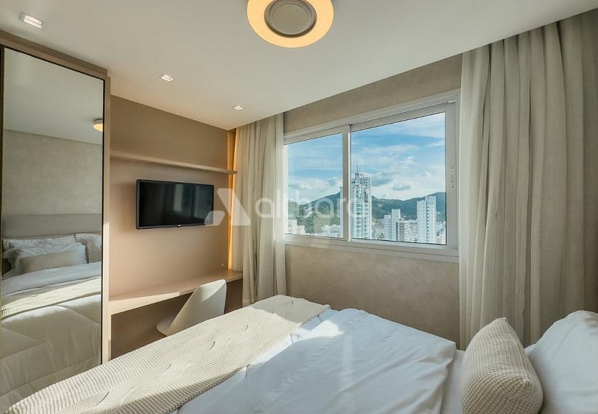 Apartamento Mobiliado no Edif�cio Olympo Tower em Balne�rio Cambori� 42