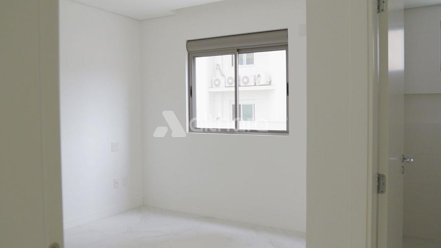 Apartamento no Edifício Las Brisas em Balneário Camboriú — foto 7