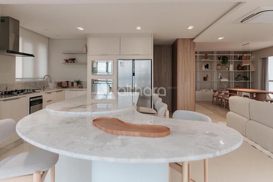 Apartamento Mobiliado no Edificio Ibiza Towers em Balneário Camboriú — foto 3