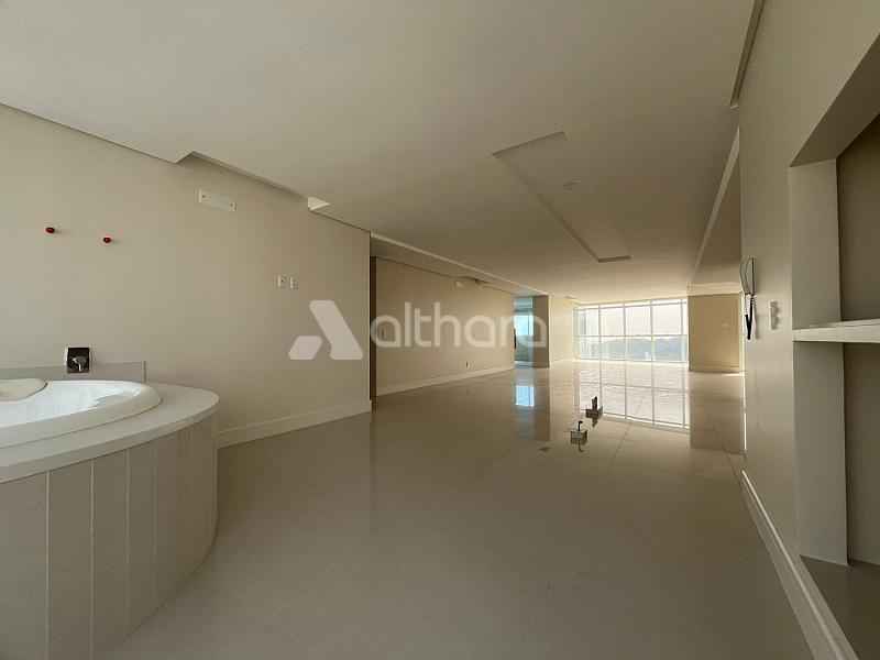 Apartamento no Edifício Alameda Jardins em Balneário Camboriú — foto 2