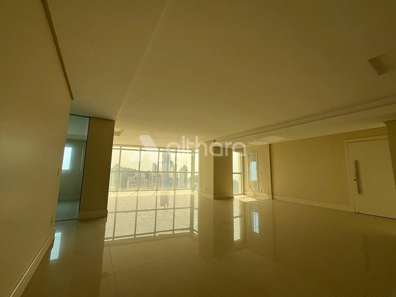 Apartamento no Edifício Alameda Jardins em Balneário Camboriú — foto 3