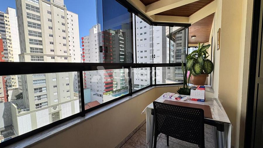 Apartamento Mobiliado no Edifício Ana Capri em Balneário Camboriú — foto 3