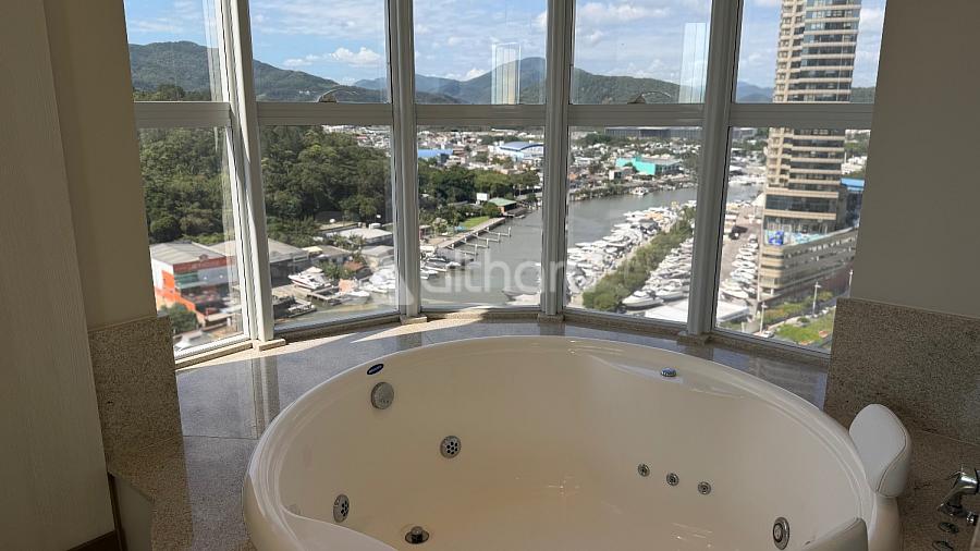Apartamento no Edifício Ibiza Towers  em Balneário Camboriú — foto 18