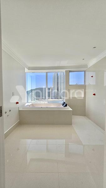 Apartamento no Edifício One Tower em Balneário Camboriú — foto 9