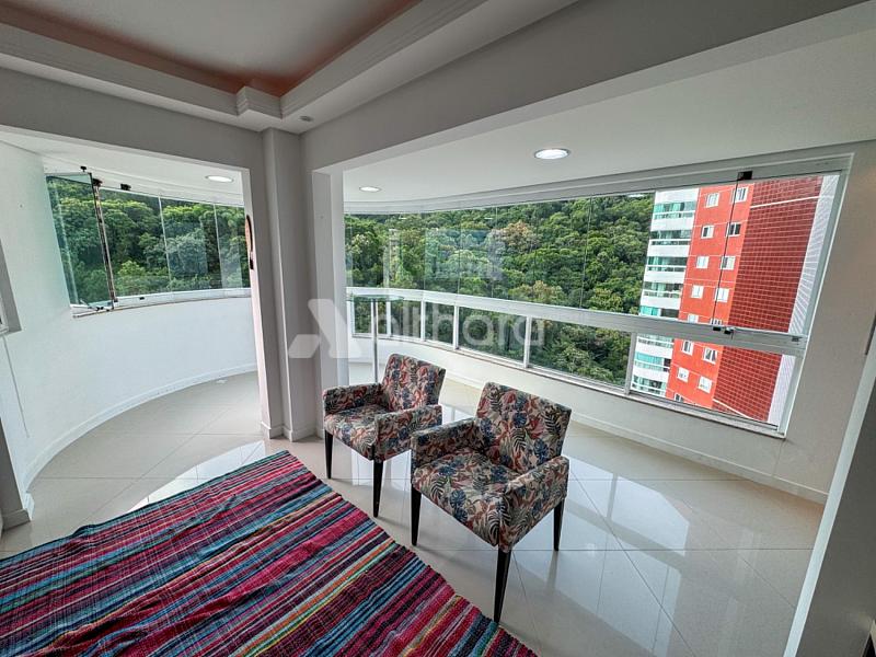 Apartamento Mobiliado no Edificio Bellas Artes Home Club em Balneário Camboriú — foto 3