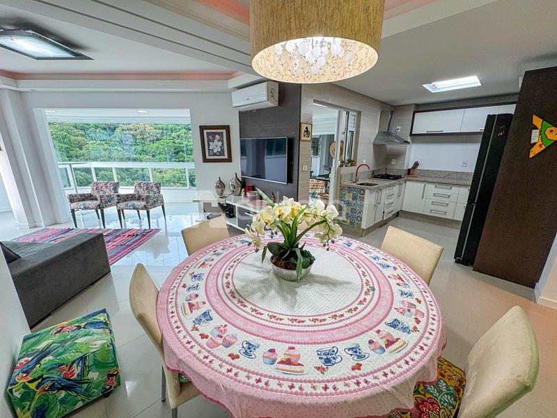 Apartamento Mobiliado no Edificio Bellas Artes Home Club em Balneário Camboriú — foto 10