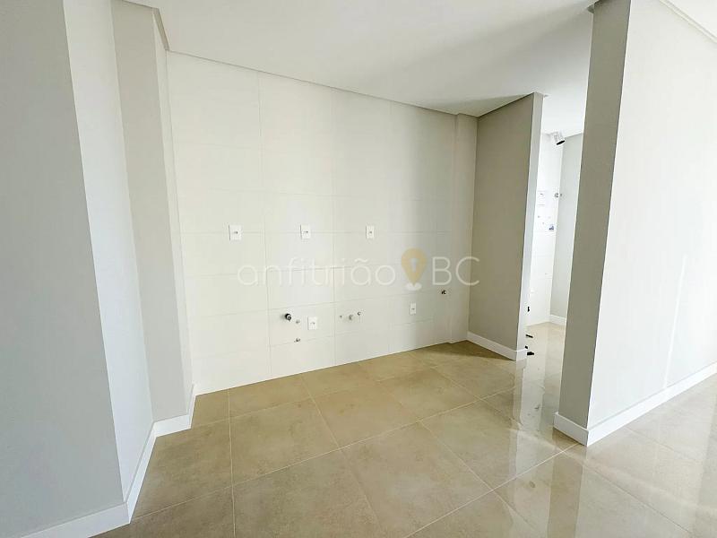 Apartamento com 2 quartos à venda, 61m², 2 banheiros, 1 garagem - Nações - Balneário Camboriú — foto 2