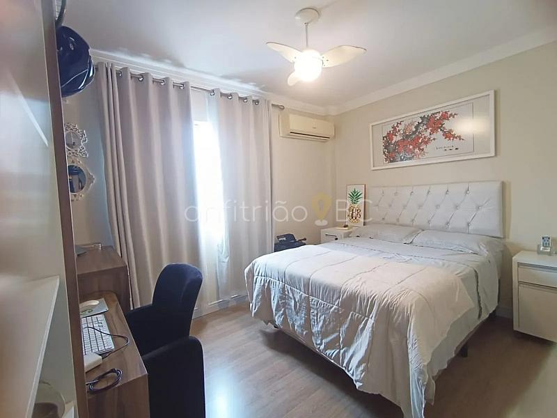 Apartamento com 3 quartos à venda, 140m², 2 banheiros, 2 garagens - Centro - Balneário Camboriú — foto 2