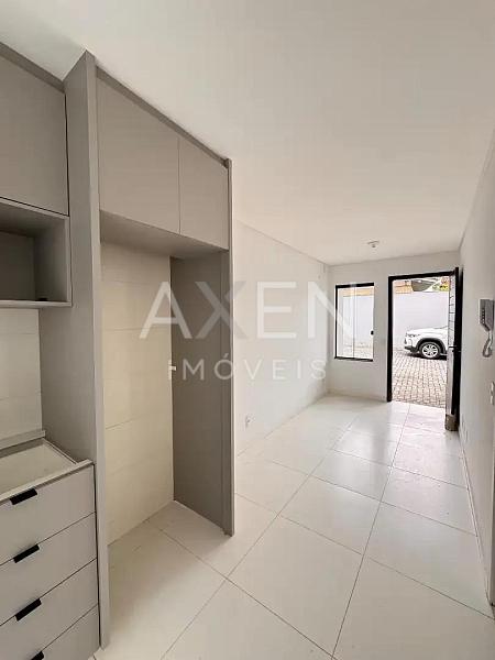 Sobrado com 3 quartos à venda, 77m², 2 banheiros, 1 garagem - Santa Catarina - Joinville — foto 4