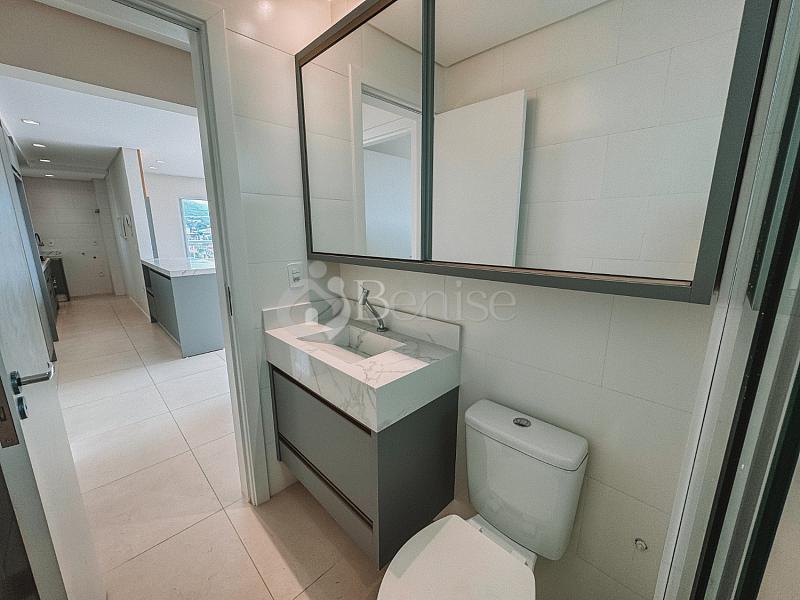 2 dormit�rios, sendo 1 su�te - Areias, Cambori� 24