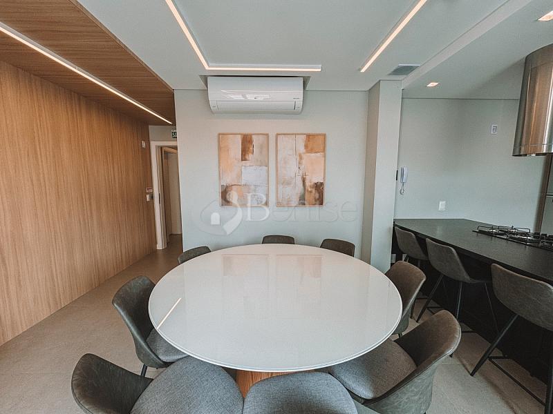 3 su�tes, living integrado e 2 vagas - Centro, Cambori� 15