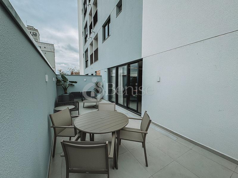 3 su�tes, living integrado e 2 vagas - Centro, Cambori� 20