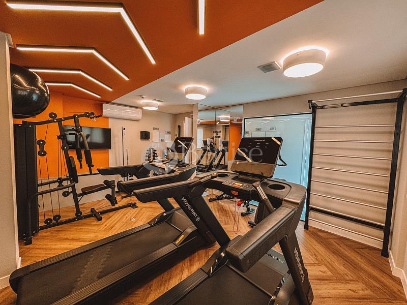 3 su�tes, living integrado e 2 vagas - Centro, Cambori� 24