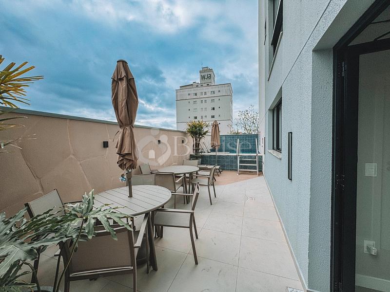 3 su�tes, living integrado e 2 vagas - Centro, Cambori� 26
