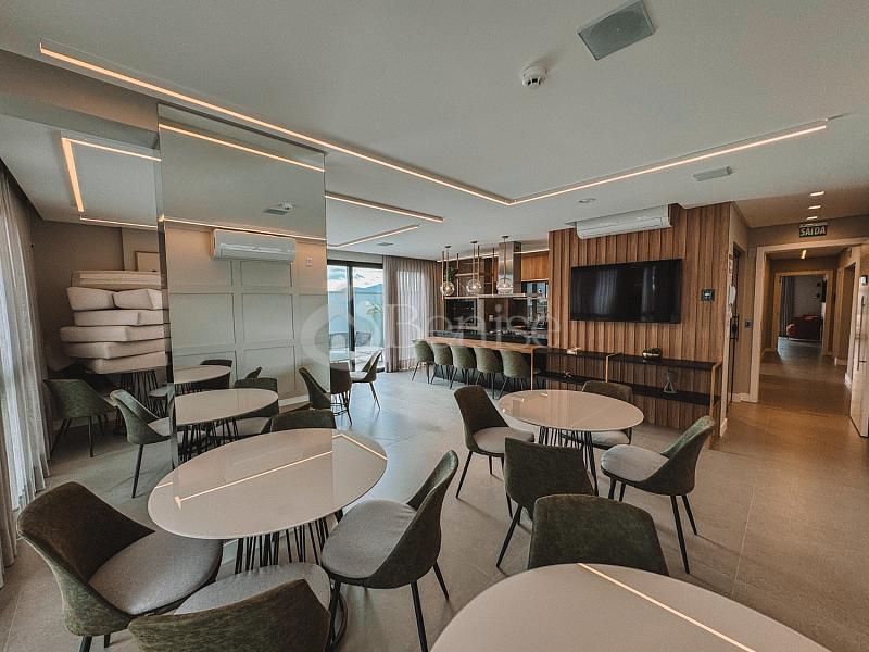 2 su�tes, living integrado e 1 vaga - Centro, Cambori� 17