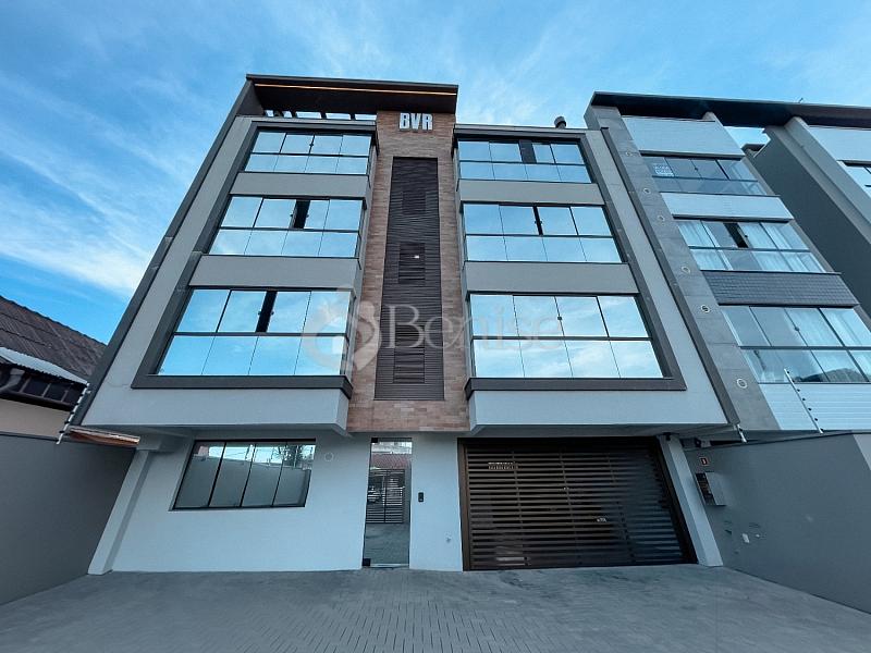 3 dormit�rios, churrasqueira e 2 vagas privativas - Centro, Cambori� 2