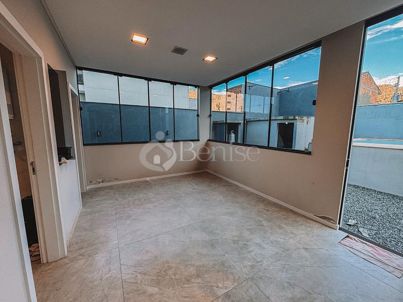 3 su�tes, piscina com prainha e 4 vagas - Rio Pequeno, Cambori� 13