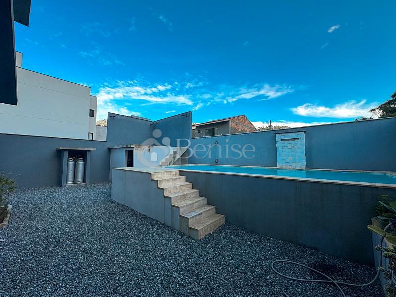 3 su�tes, piscina com prainha e 4 vagas - Rio Pequeno, Cambori� 17