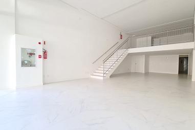145,93m2, com Mezanino, próximo a Hospitais, ideal para Coworking Médico ou Clínica Multidisciplinar na Barra Norte em Balneário Camboriú - SC