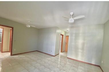 Vista Mar, 3 dormitórios sendo 1 suíte, 2 vagas de garagens na Barra Norte em Balneário Camboriú - SC