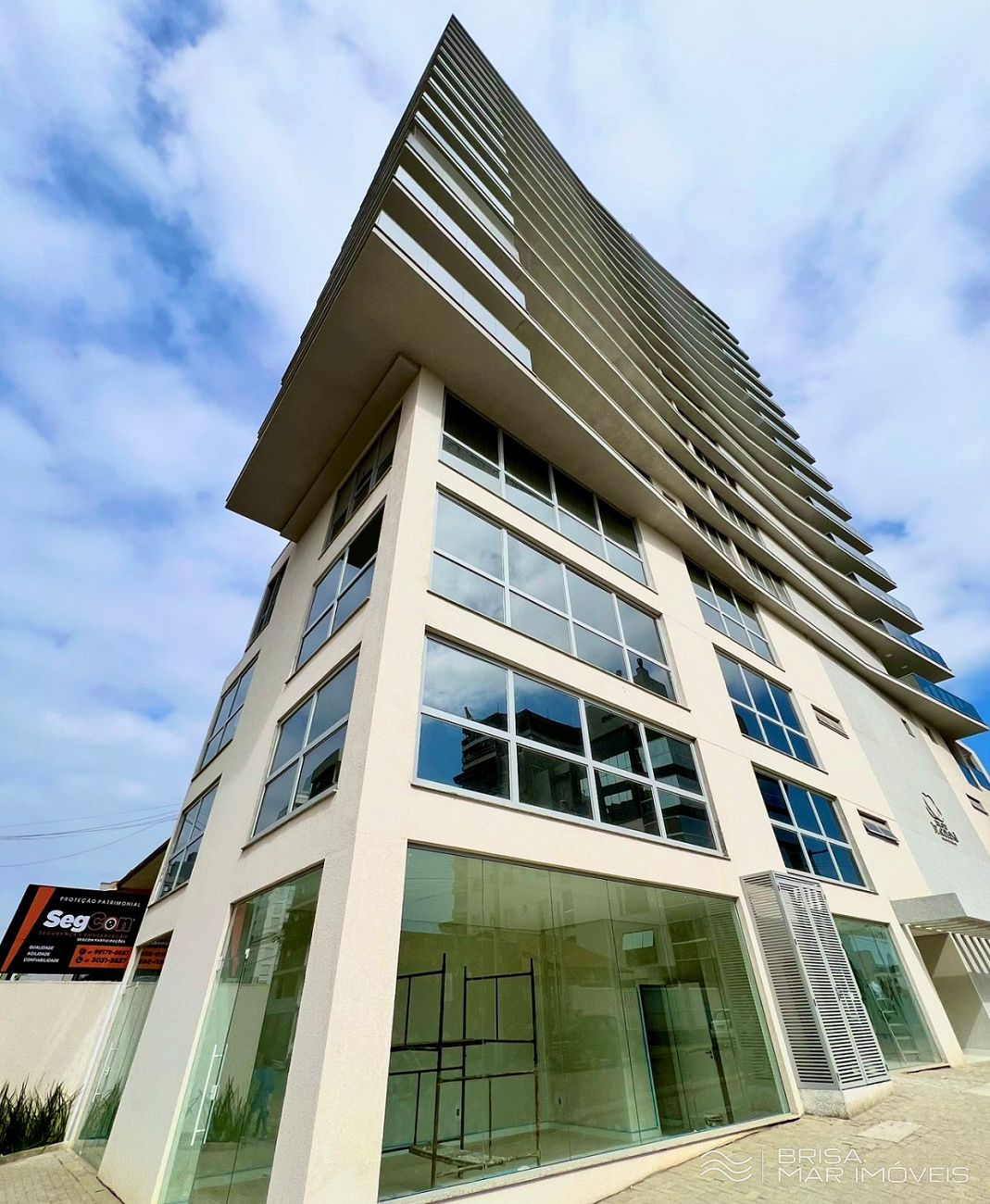 3 quartos, piscina, vista mar em Balneário Piçarras