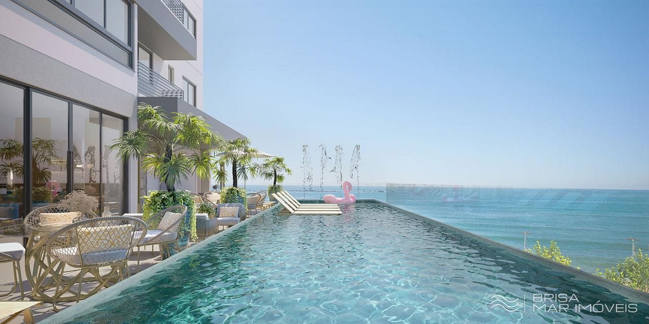 3 suítes, piscina no Centro Balneário Piçarras