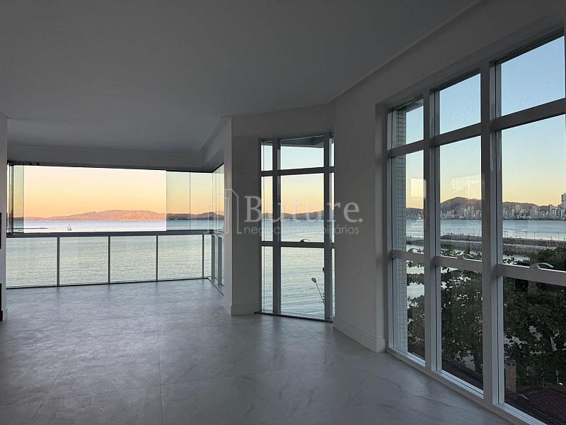 Apartamento com 3 quartos à venda, 145m², 3 banheiros, 2 garagens - Centro - Itapema — foto 2