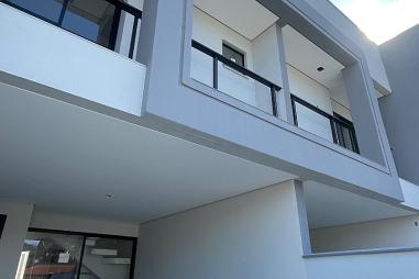 Excelente Sobrado Geminado!