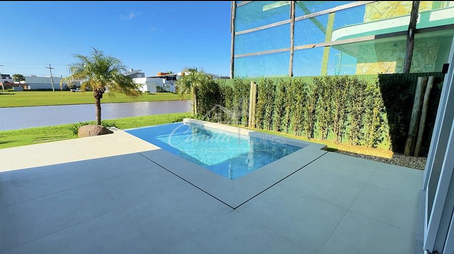 Casa � venda 3 Suites no condom�nio Reserva das Aguas Torres/RS 15